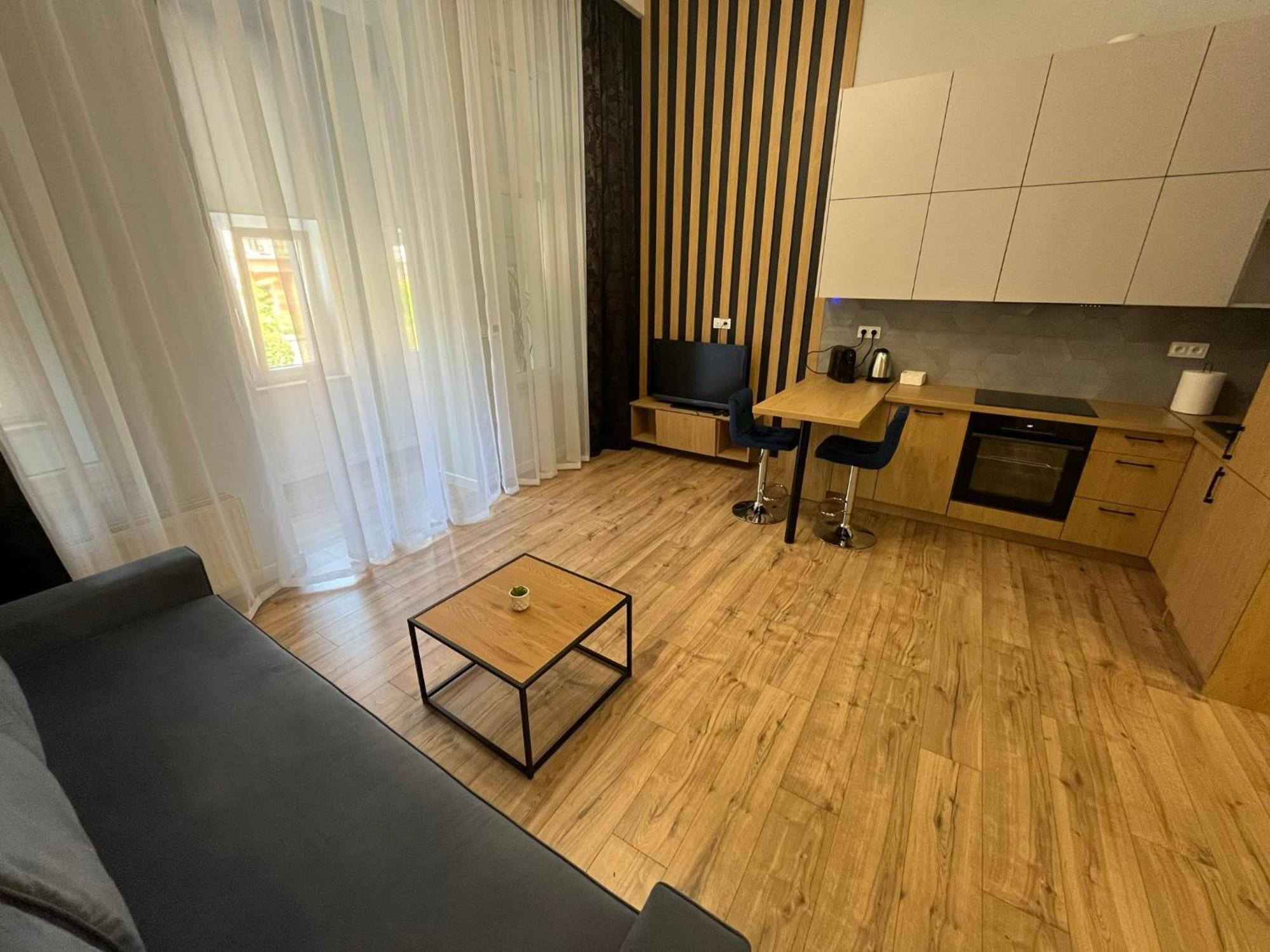 קילצה Golden Premium Apartment Slowackiego, Centrum, Parking מראה חיצוני תמונה